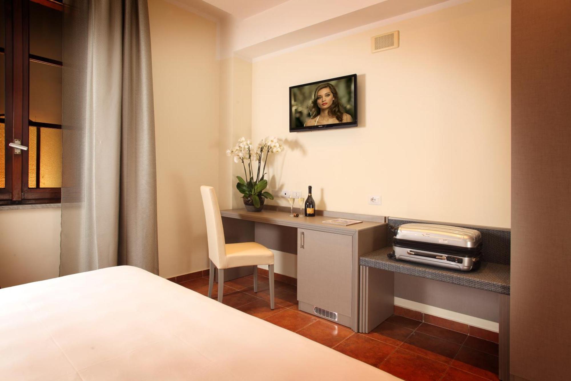 Hearth Hotel — Billeder 3